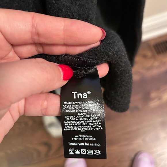 New TNA fluffy shirt coat - Picture 3 of 5